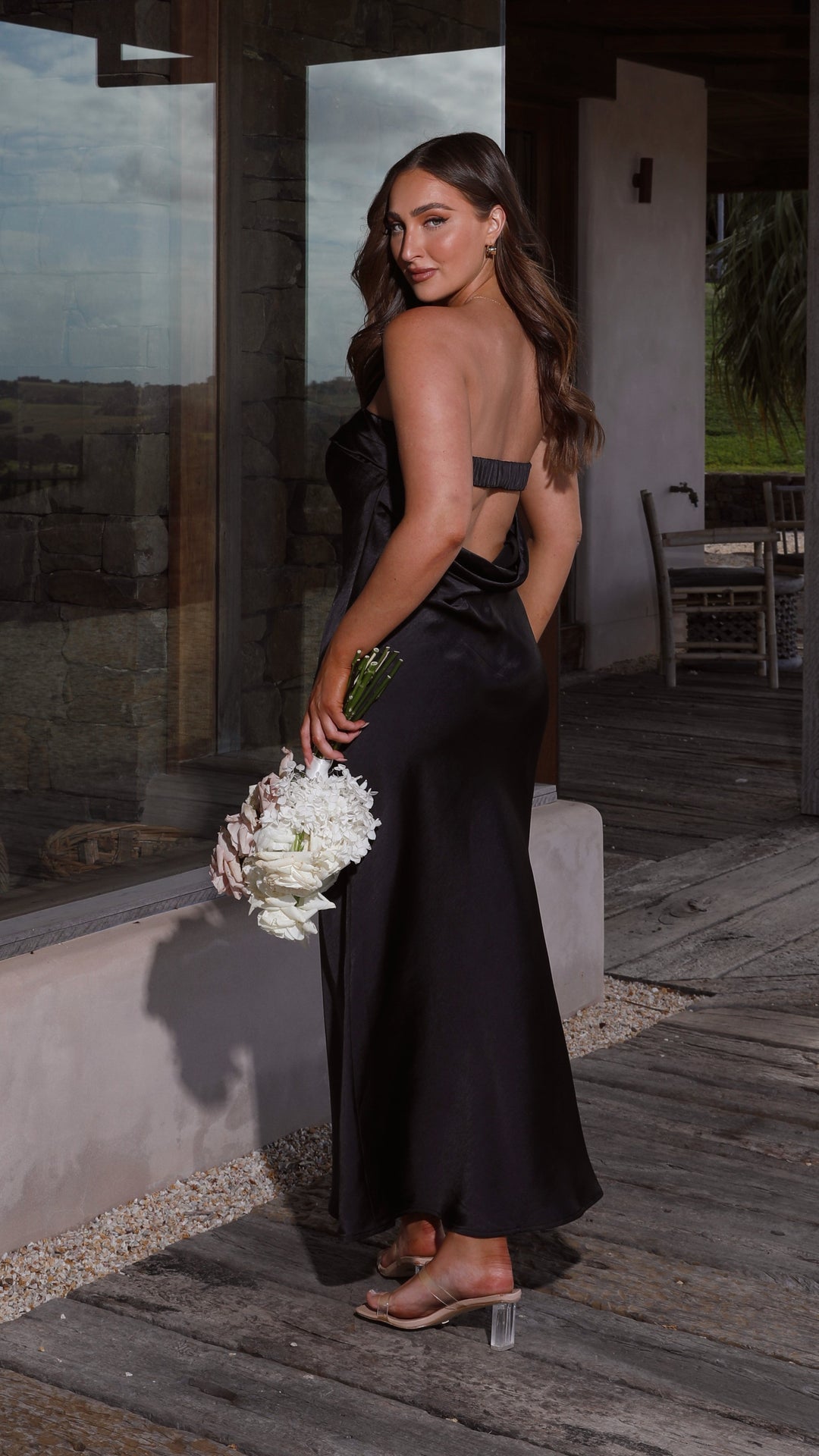Thesa - Sleeveless Satin Dress