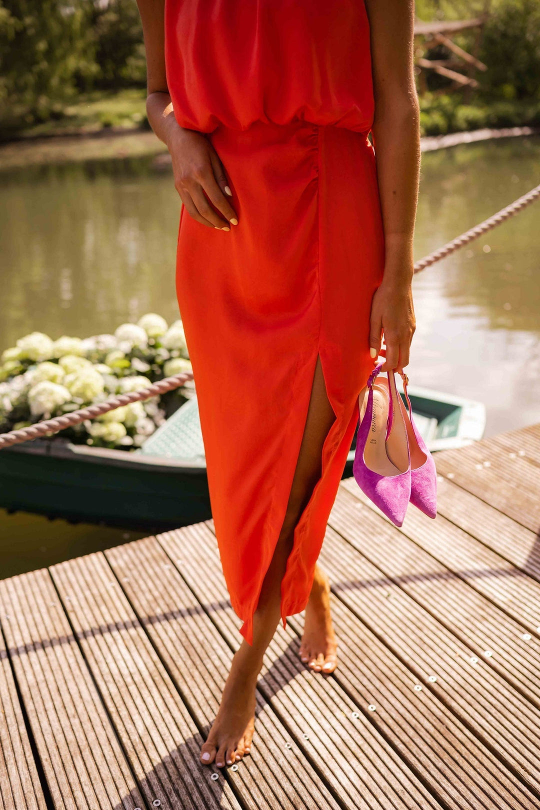 Beulah - Fashionable Sleeveless Midi Dress